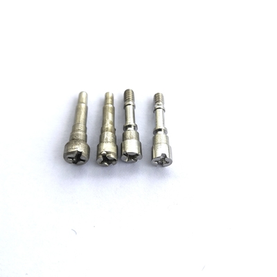 Fermo intestato freddo M4x20 Zincplating non standard di Multistroke